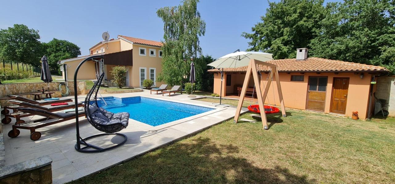 Sunny Garden Villa With Pool Loborika Экстерьер фото